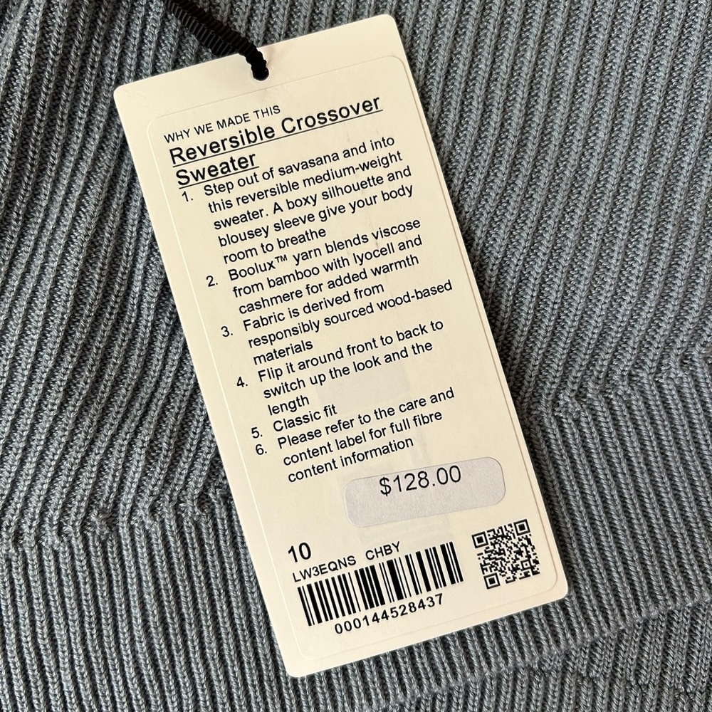 NWT Lululemon Reversible Crossover Sweater in Chambray Blue - Size 10 - Picture 14 of 14